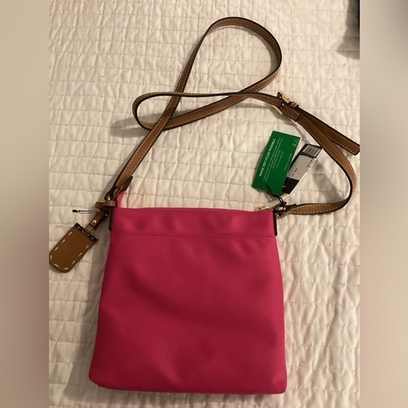 Nwt Tommy Hilfiger Crossbody bag - Picture 3 of 6